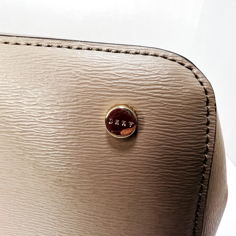 DKNY - Paige Satchel - Dark Tan/Light Khaki Crossbody Bag - Picture 11 of 11